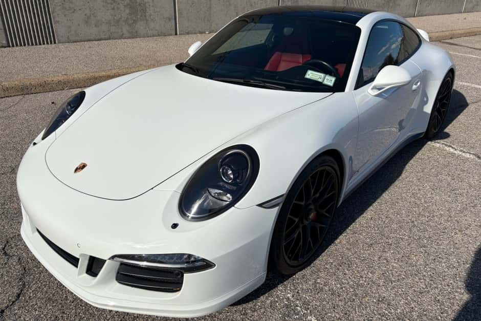 2015 Porsche 991 911 Carrera GTS sold for $79,000