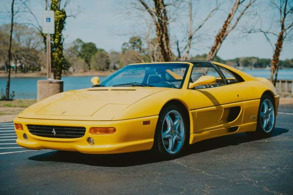 1998 Ferrari F355 sold for $191,000