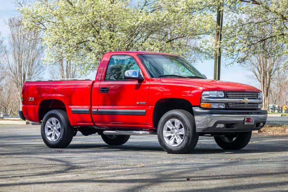 2001 Chevrolet Silverado GMT800 (1999-2007) sold for $36,000