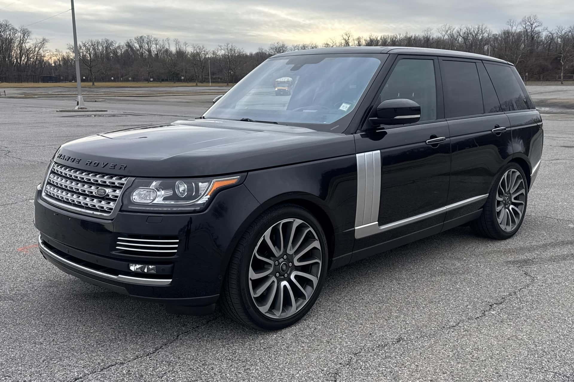 2016 Land Rover Range Rover sold for $16,500