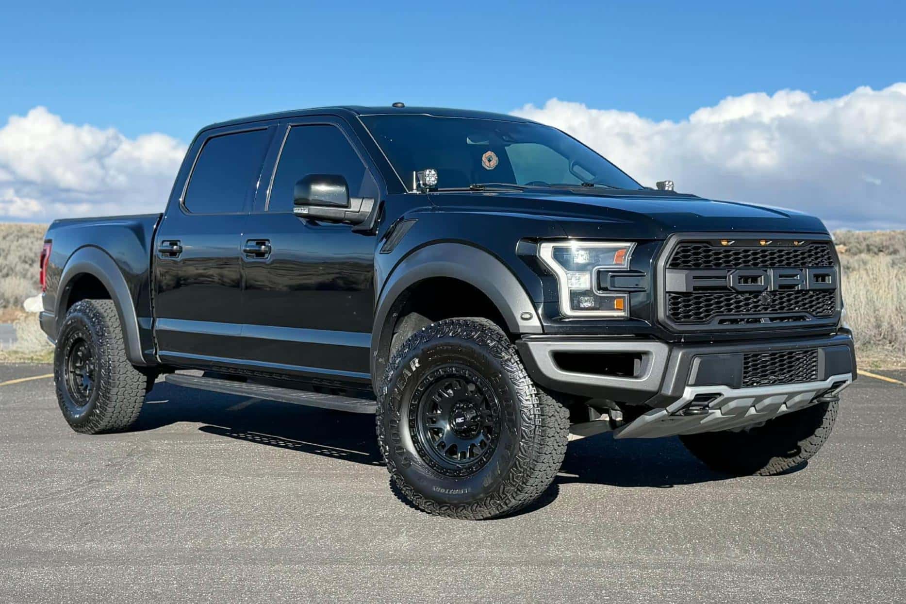 2018 Ford F-150 Raptor sold for $29,250