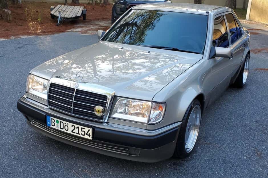 1992 Mercedes-Benz 500E & E500 sold for $26,000