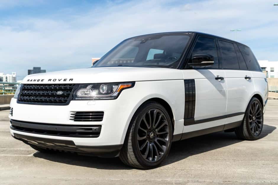 2017 Land Rover Range Rover L405 sold for $32,750