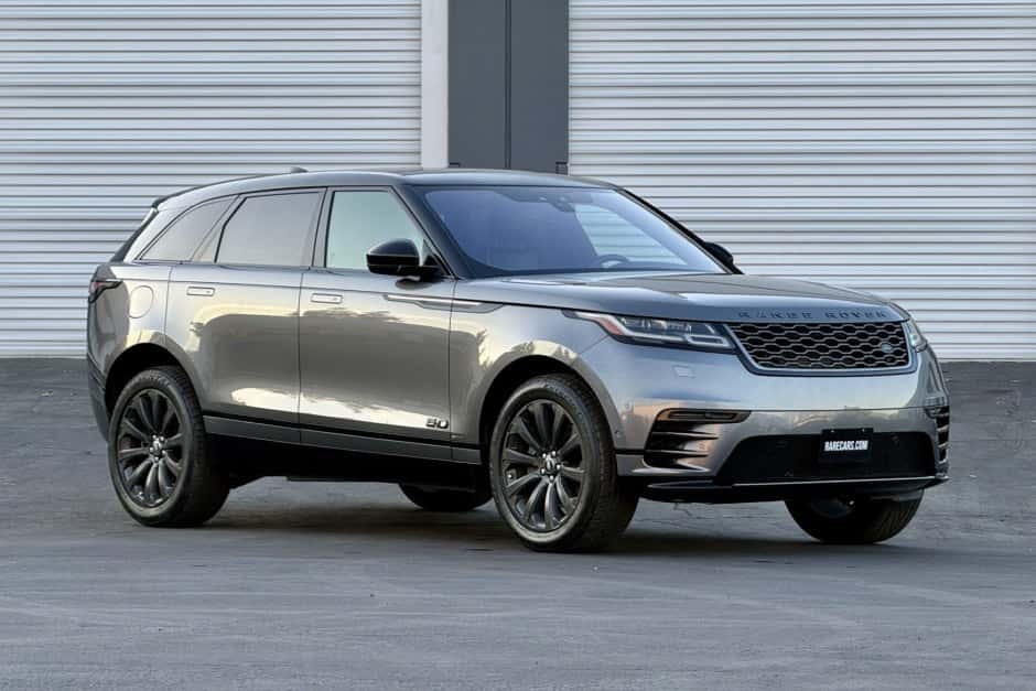 2018 Land Rover Range Rover Velar (L560) sold for $20,000