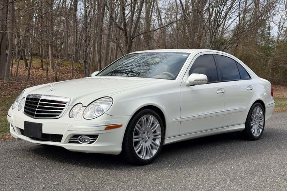 2008 Mercedes-Benz W211 E-Class sold for $16,750