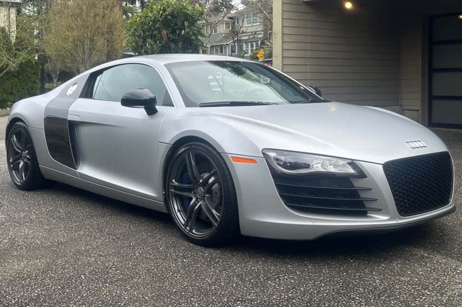 2010 Audi R8 V8 (Type 42) sold for $70,000
