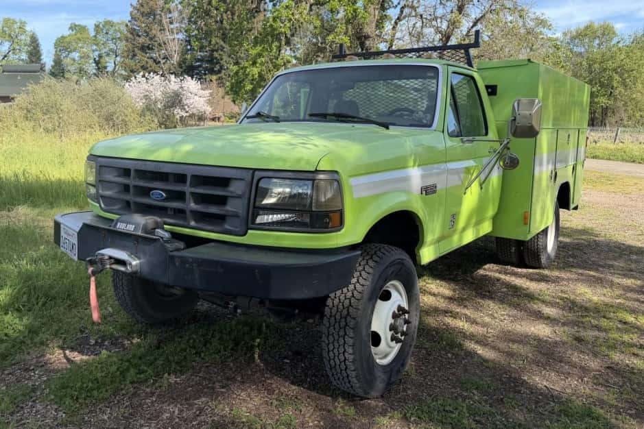 1992 Ford F-Series 1992-1997 sold for $20,000