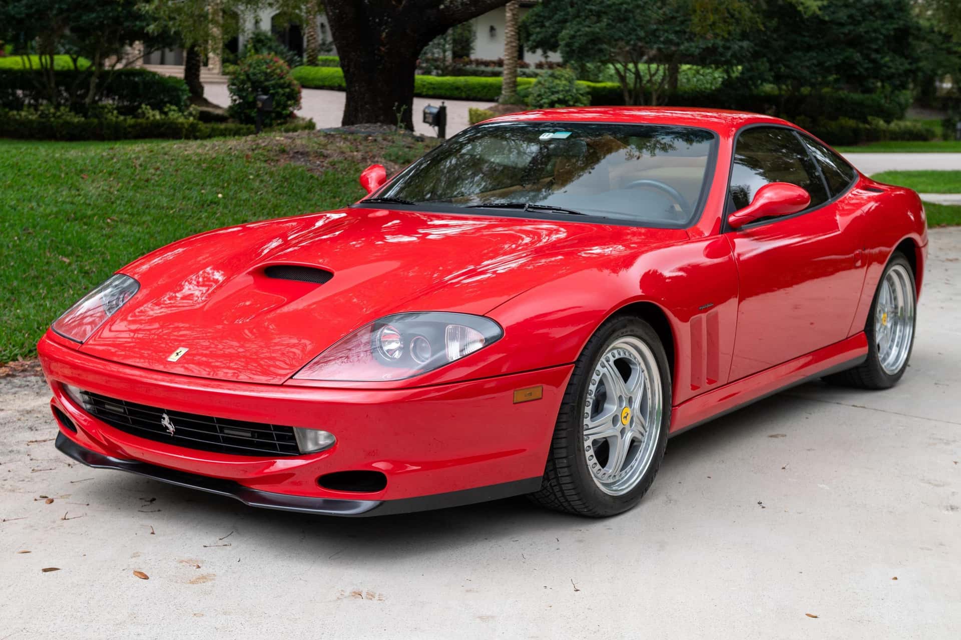 2000 Ferrari 550 sold for $252,500