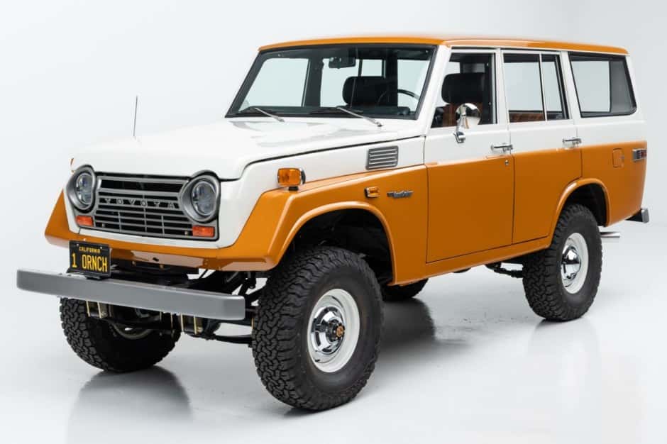 1974 Toyota Land Cruiser FJ55 sold for $106,000