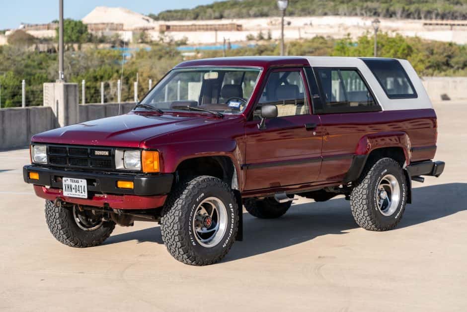 1985 Toyota 4Runner (N60) sold for $17,500