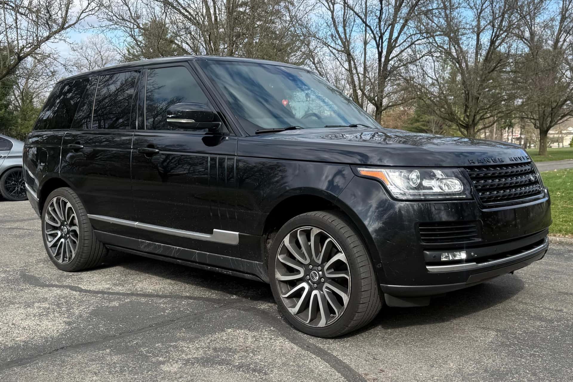 2015 Land Rover Range Rover sold for $10,500