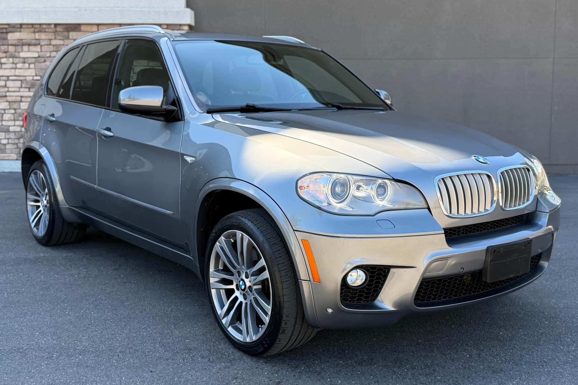 2013 BMW X5 sold for $10,050