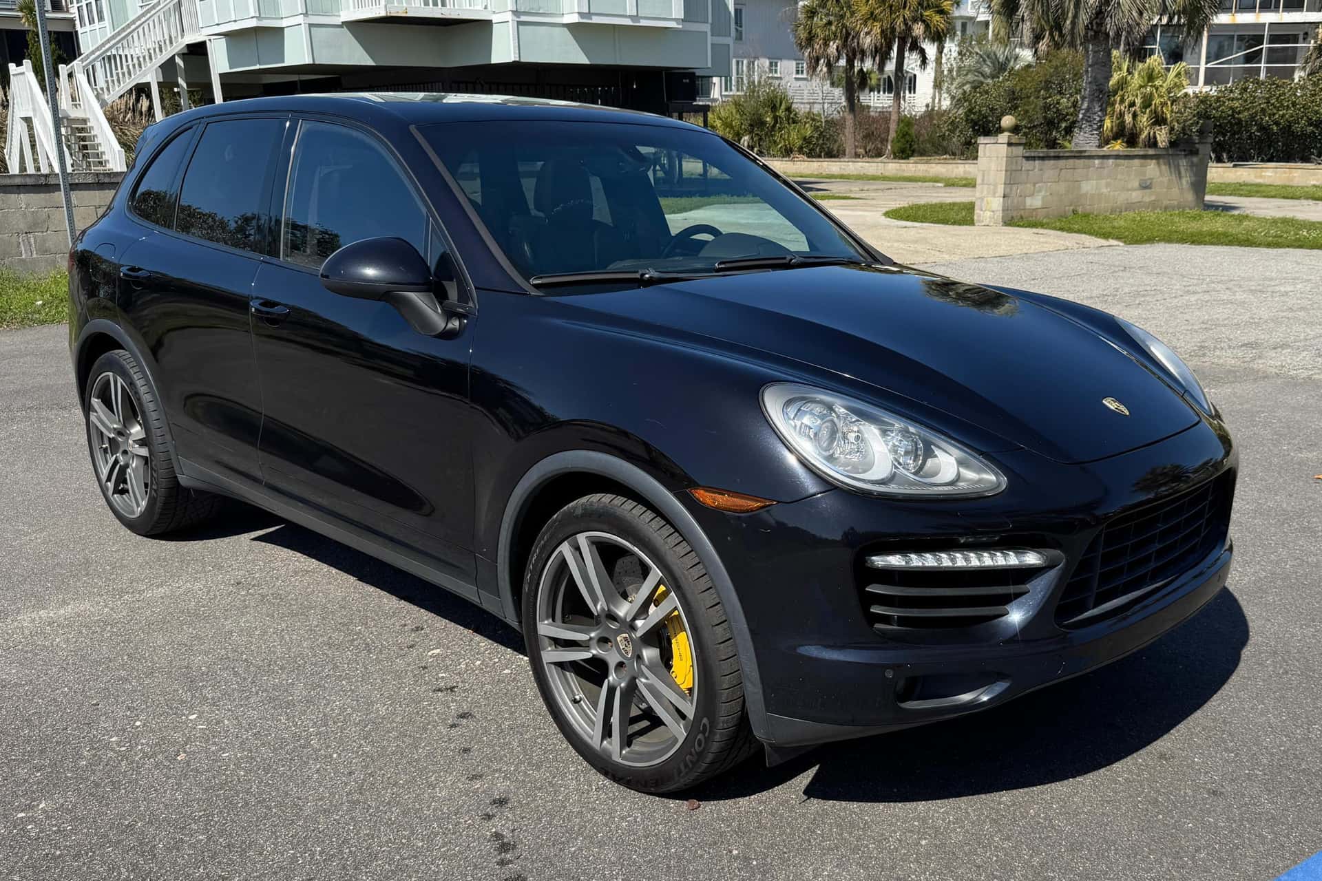 2011 Porsche Cayenne sold for $17,000