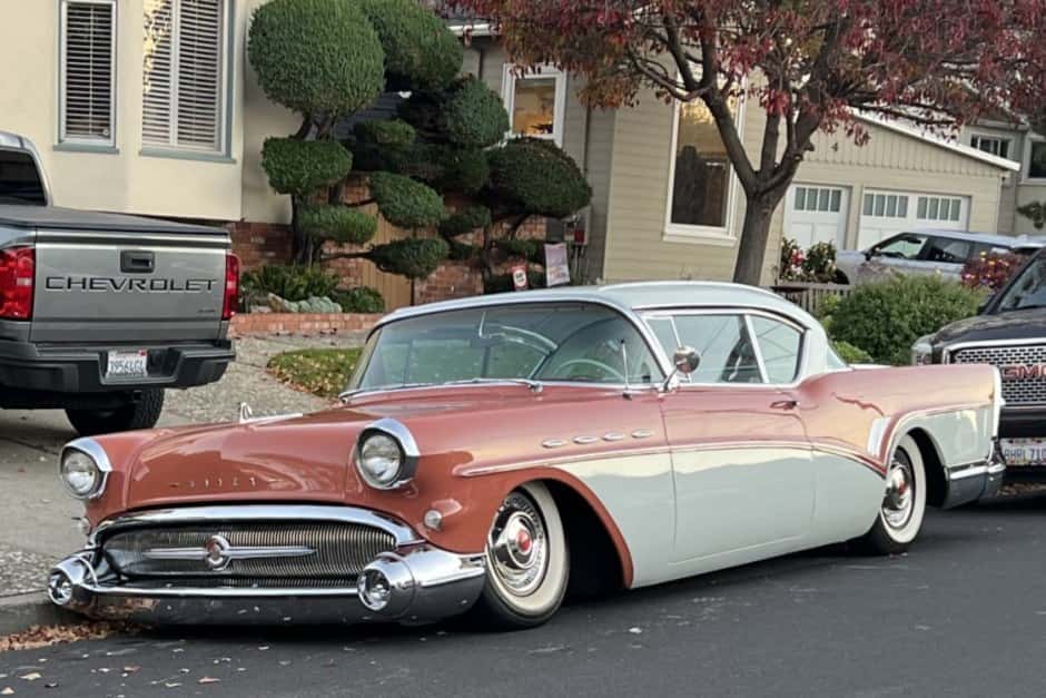 1957 Buick Roadmaster sold for $27,000