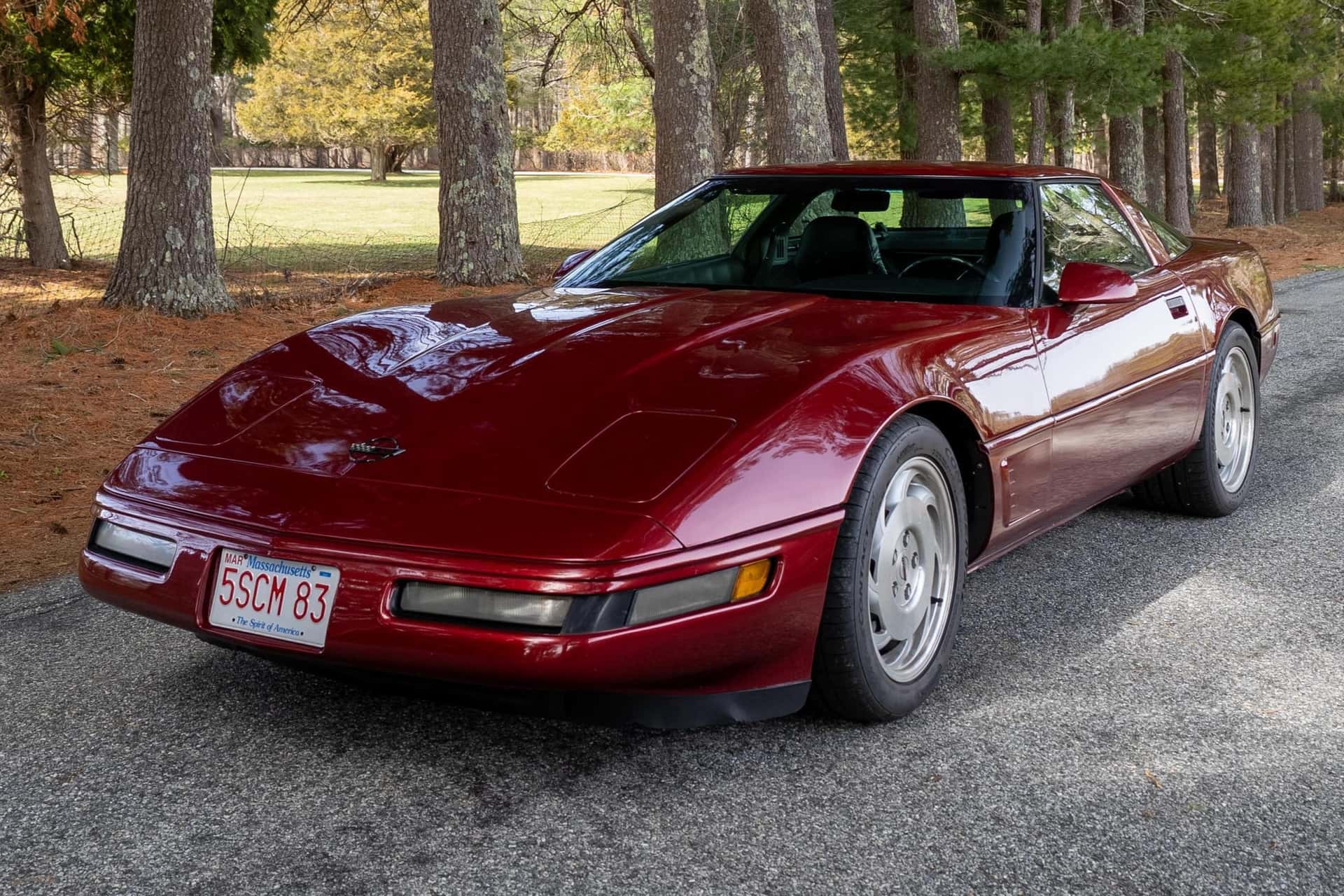 1995 Chevrolet C4 Corvette sold for $10,600