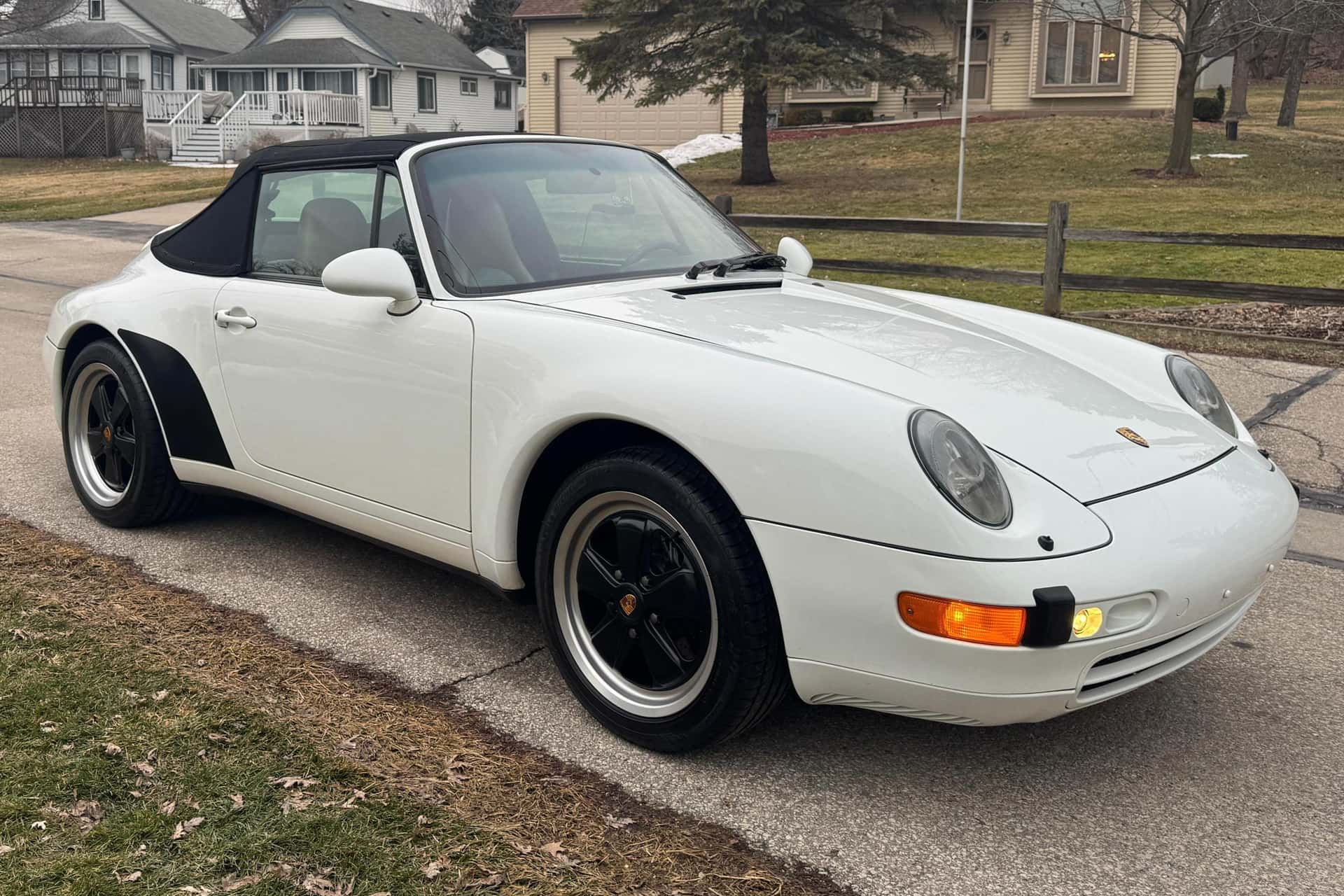 1997 Porsche 993 911 sold for $61,000