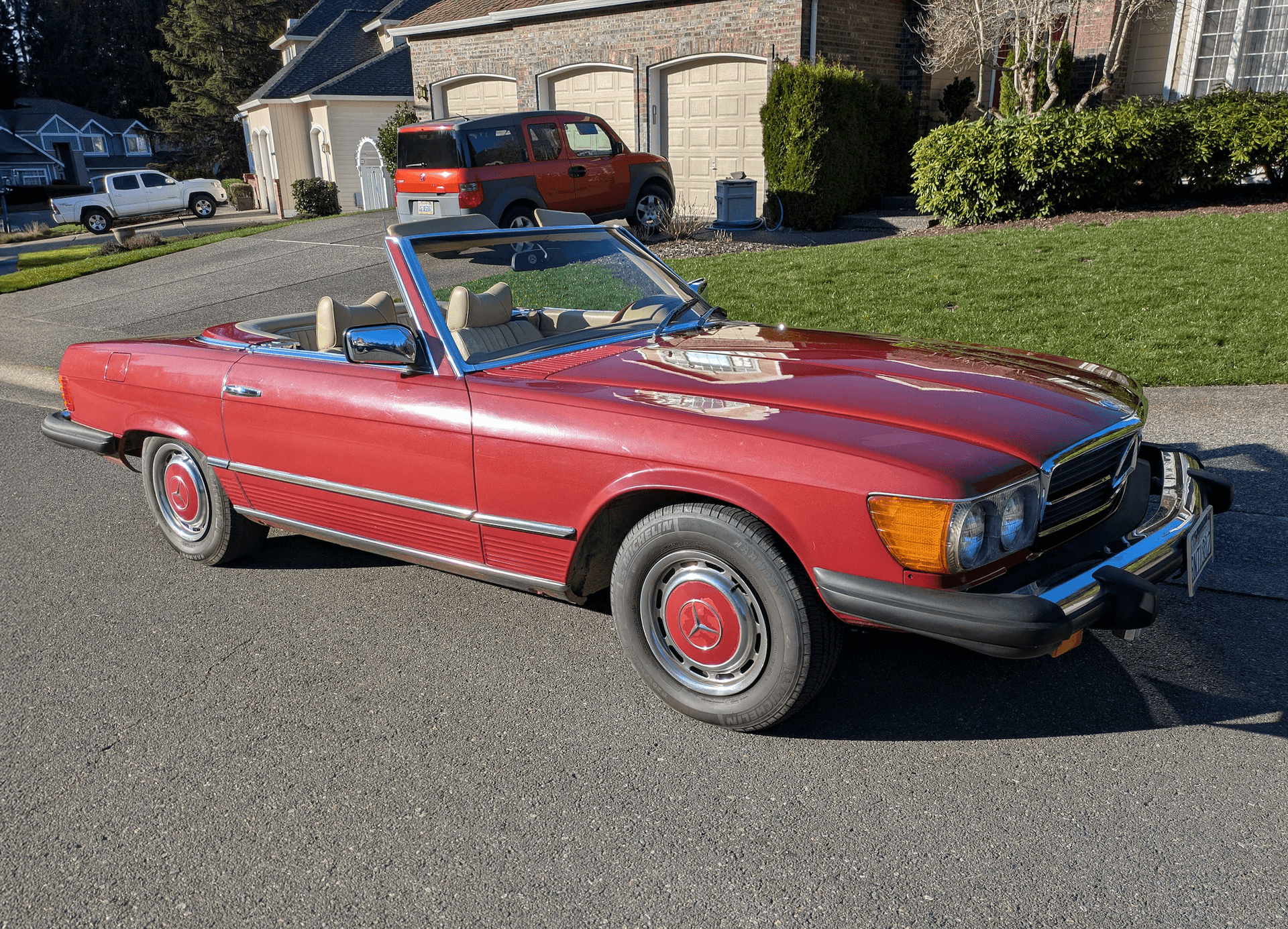 1977 Mercedes-Benz 450SL sold for $5,000