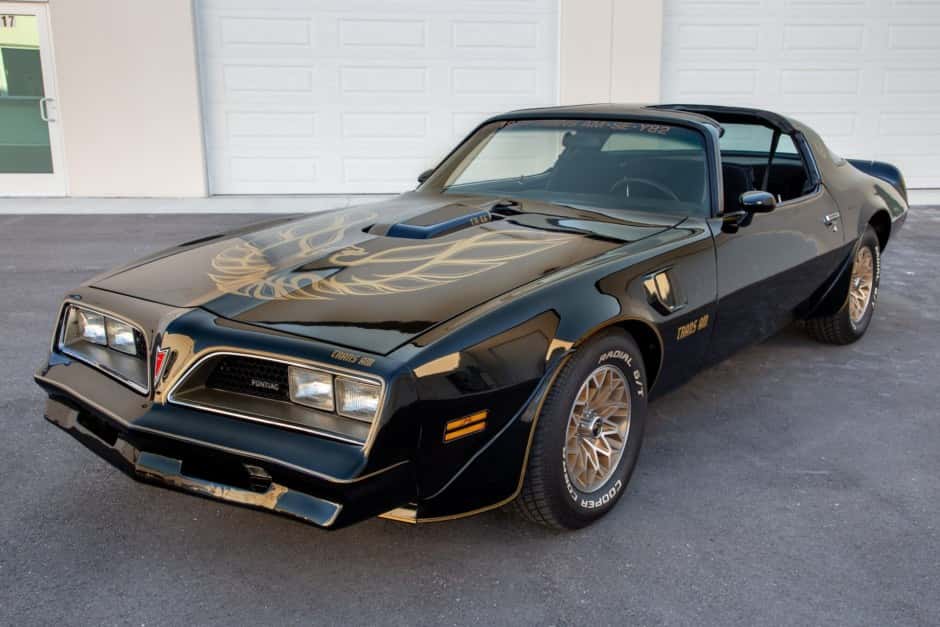 1977 Pontiac Firebird (2nd Generation – 1970-1981) sold for $60,500