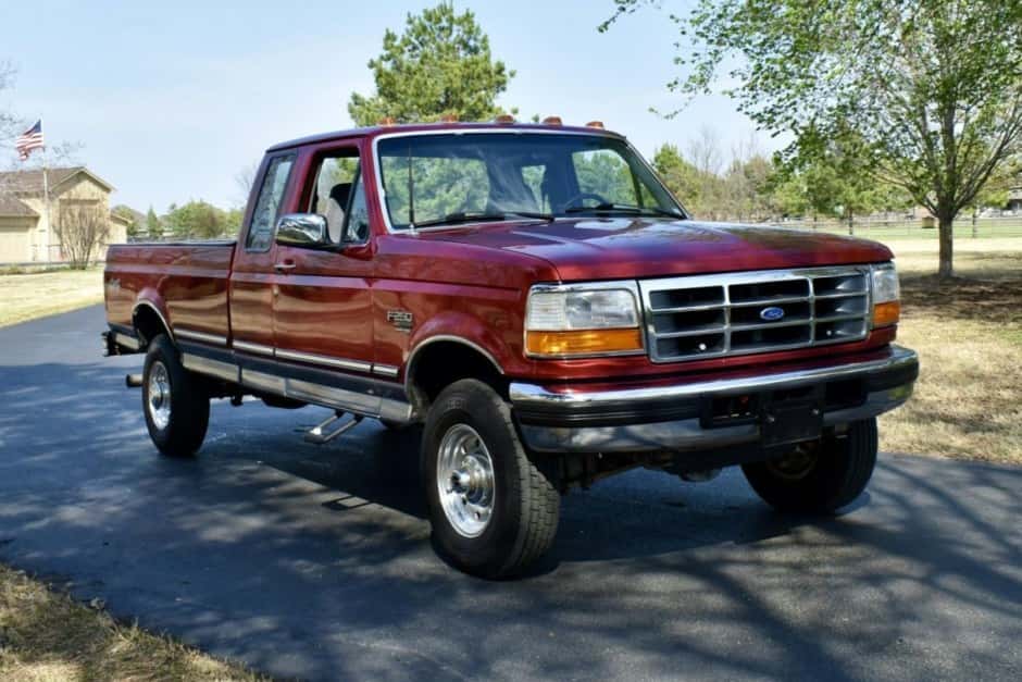 1996 Ford F-Series 1992-1997 sold for $22,596