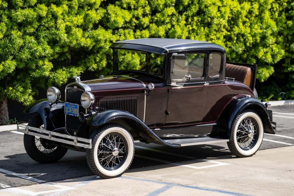 1931 Ford sold for $13,000
