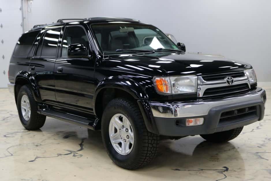 2001 Toyota 4Runner (N180) sold for $11,250