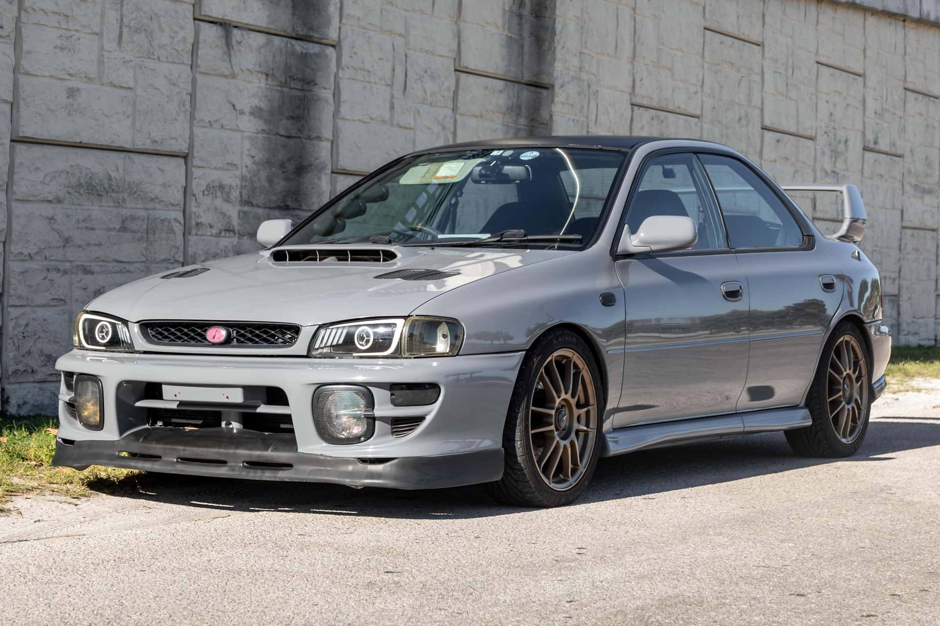1998 Subaru Impreza sold for $15,800