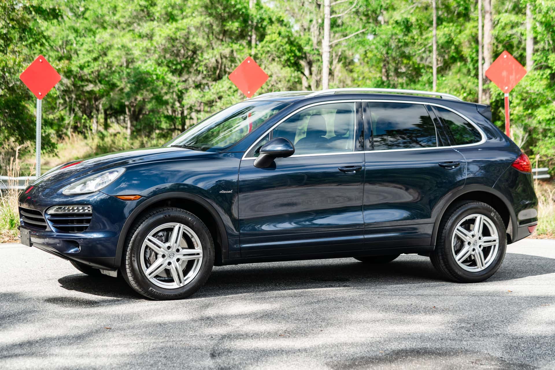 2013 Porsche Cayenne sold for $12,600