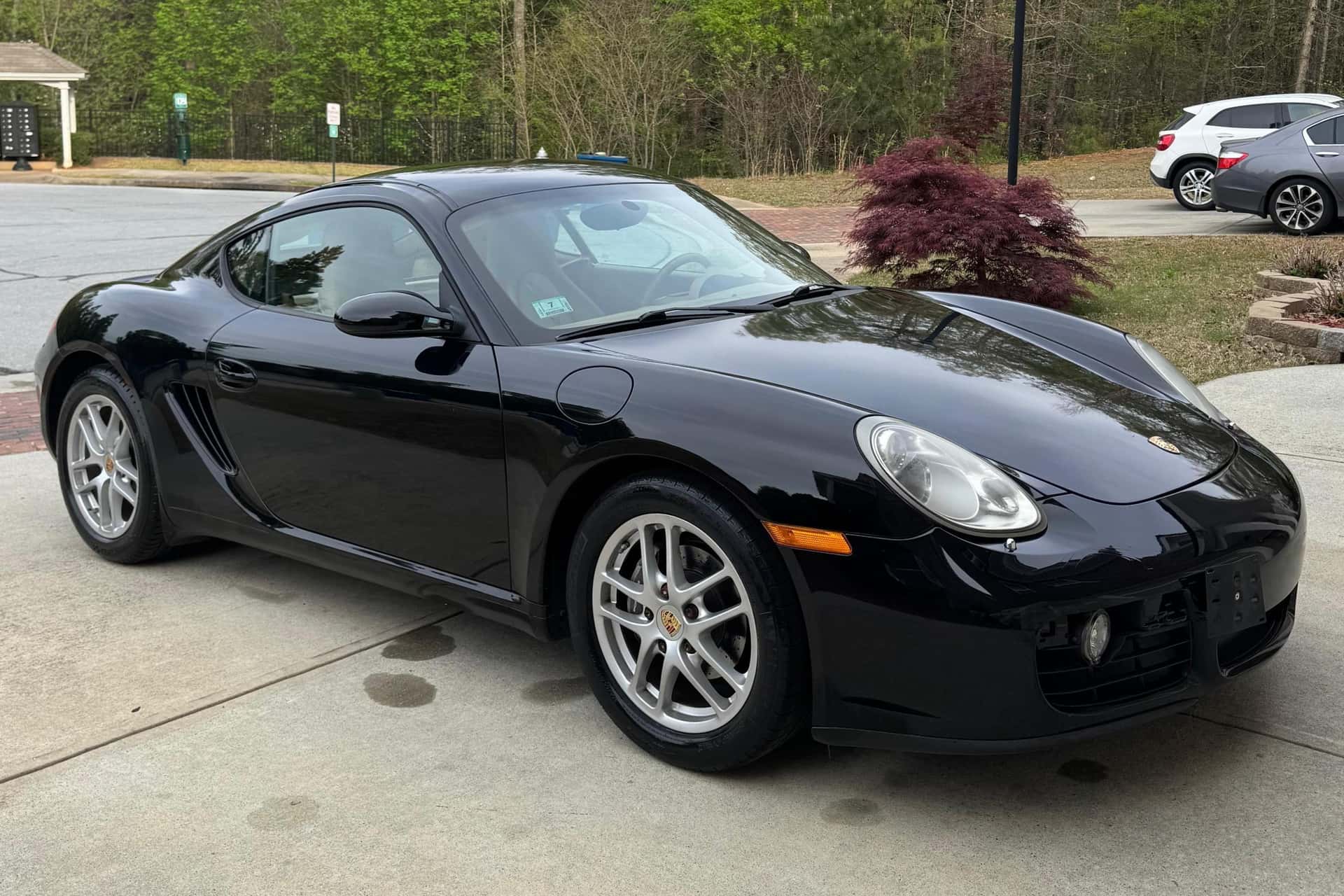 2007 Porsche 987 Cayman sold for $20,250
