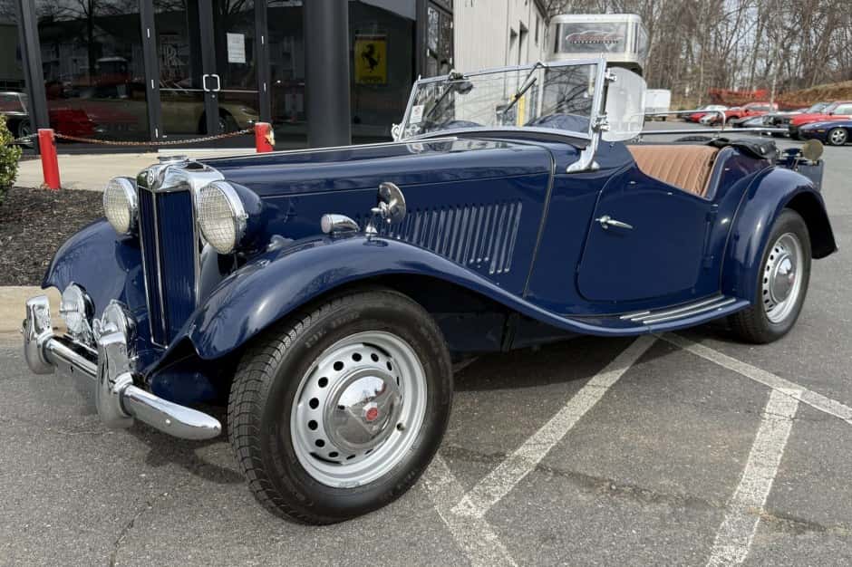 1952 MG TD sold for $16,750