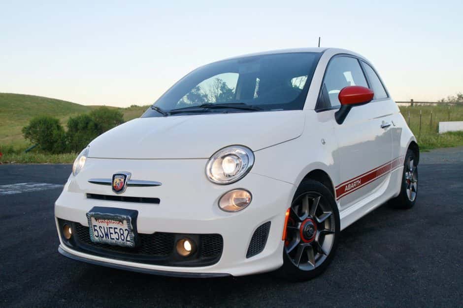 2012 Fiat 500 (2012-2019) sold for $15,000