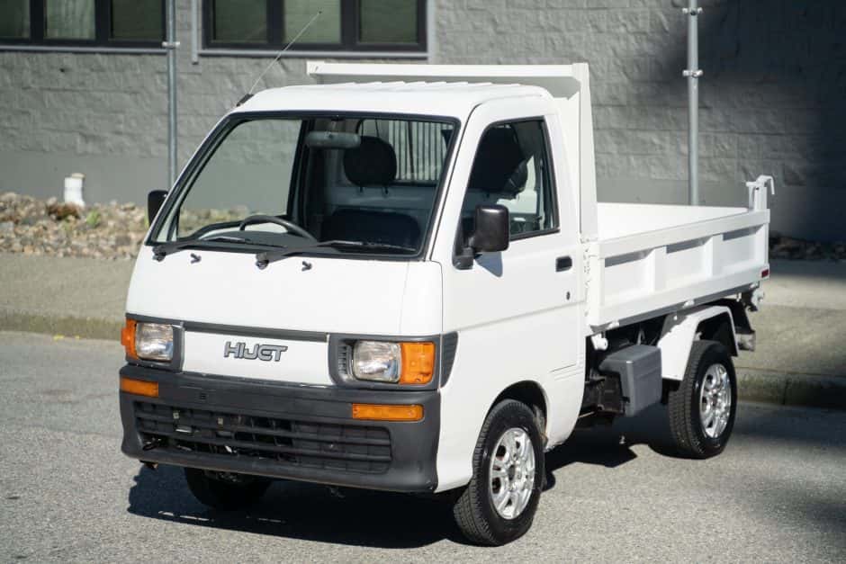 1996 Daihatsu Hijet sold for $7,200