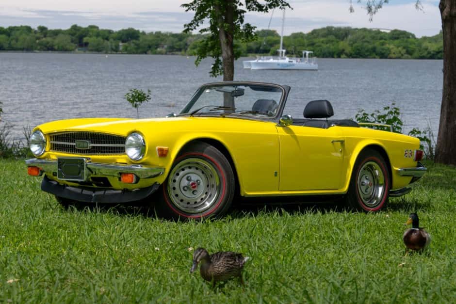 1976 Triumph TR6 sold for $12,000