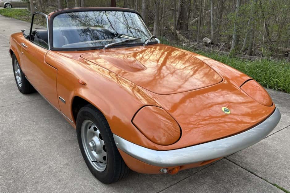 1969 Lotus Elan (1962-1975) sold for $25,000
