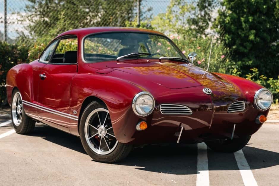 1969 Volkswagen Karmann Ghia sold for $13,852