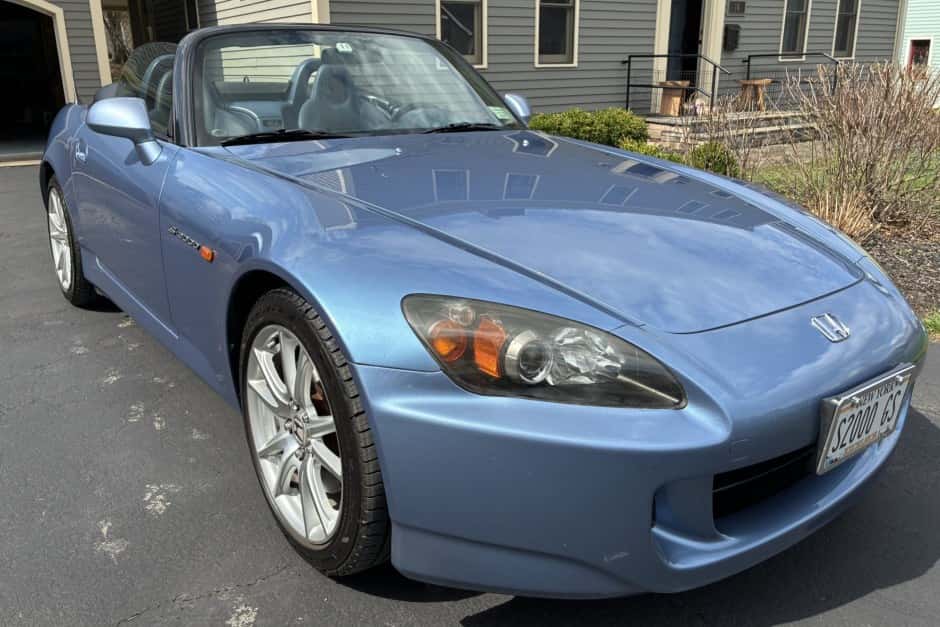 2004 Honda AP2 S2000 sold for $30,500