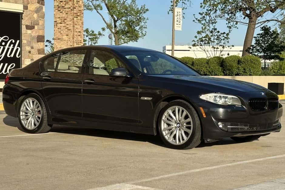 2012 BMW F10 5-Series sold for $15,250