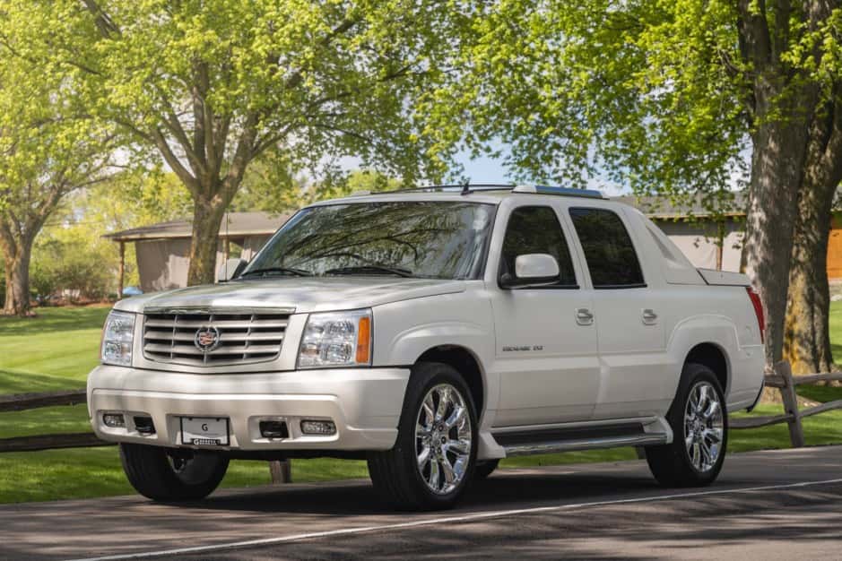 2006 Cadillac Escalade & EXT GMT800 (2002-2006) sold for $35,500