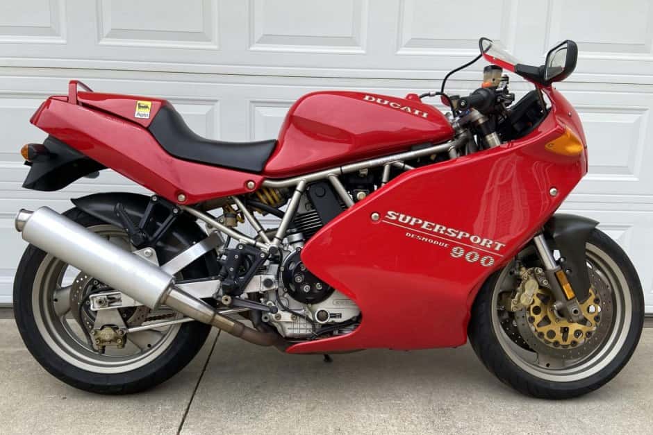 1995 Ducati 750, 800, 900, & 1000 Supersport (1988-2007) sold for $5,251