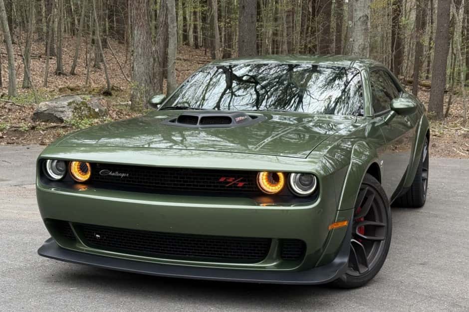 2021 Dodge Challenger SRT8 & 392 sold for $43,251