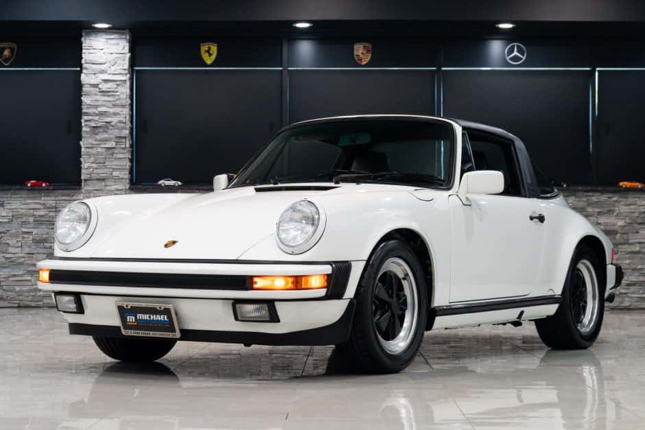 1987 Porsche 911 Carrera 3.2 sold for $113,500