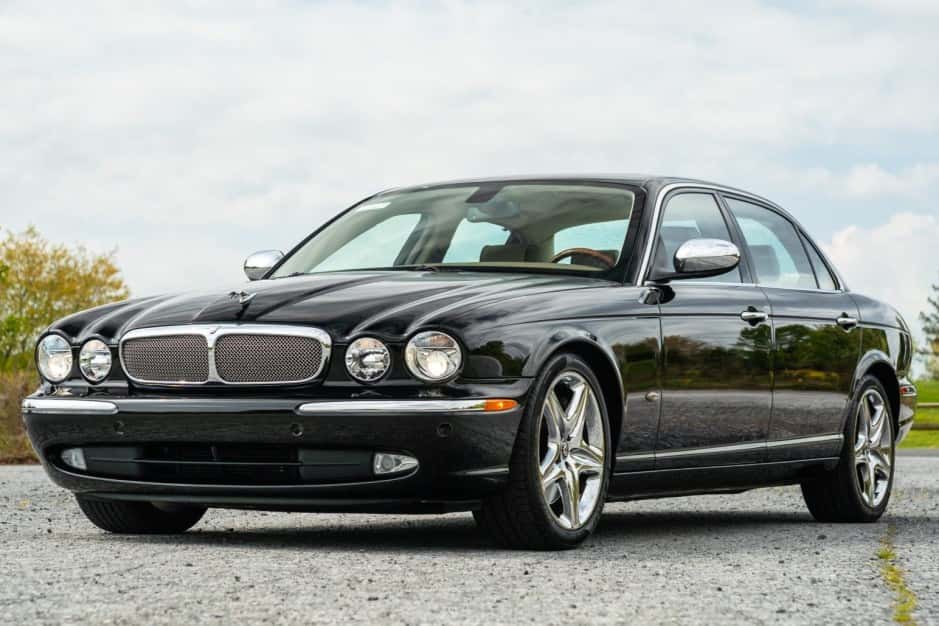 2006 Jaguar X350/X356/X358 XJ (2004-2009) sold for $20,000