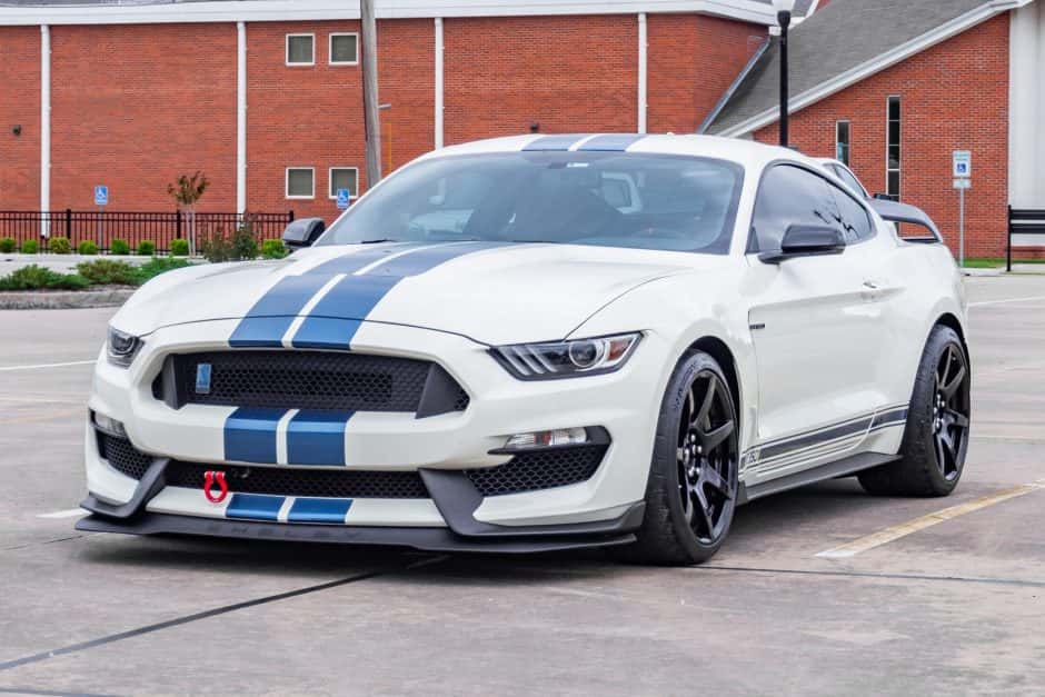 2020 Ford S550 Shelby Mustang sold for $113,000