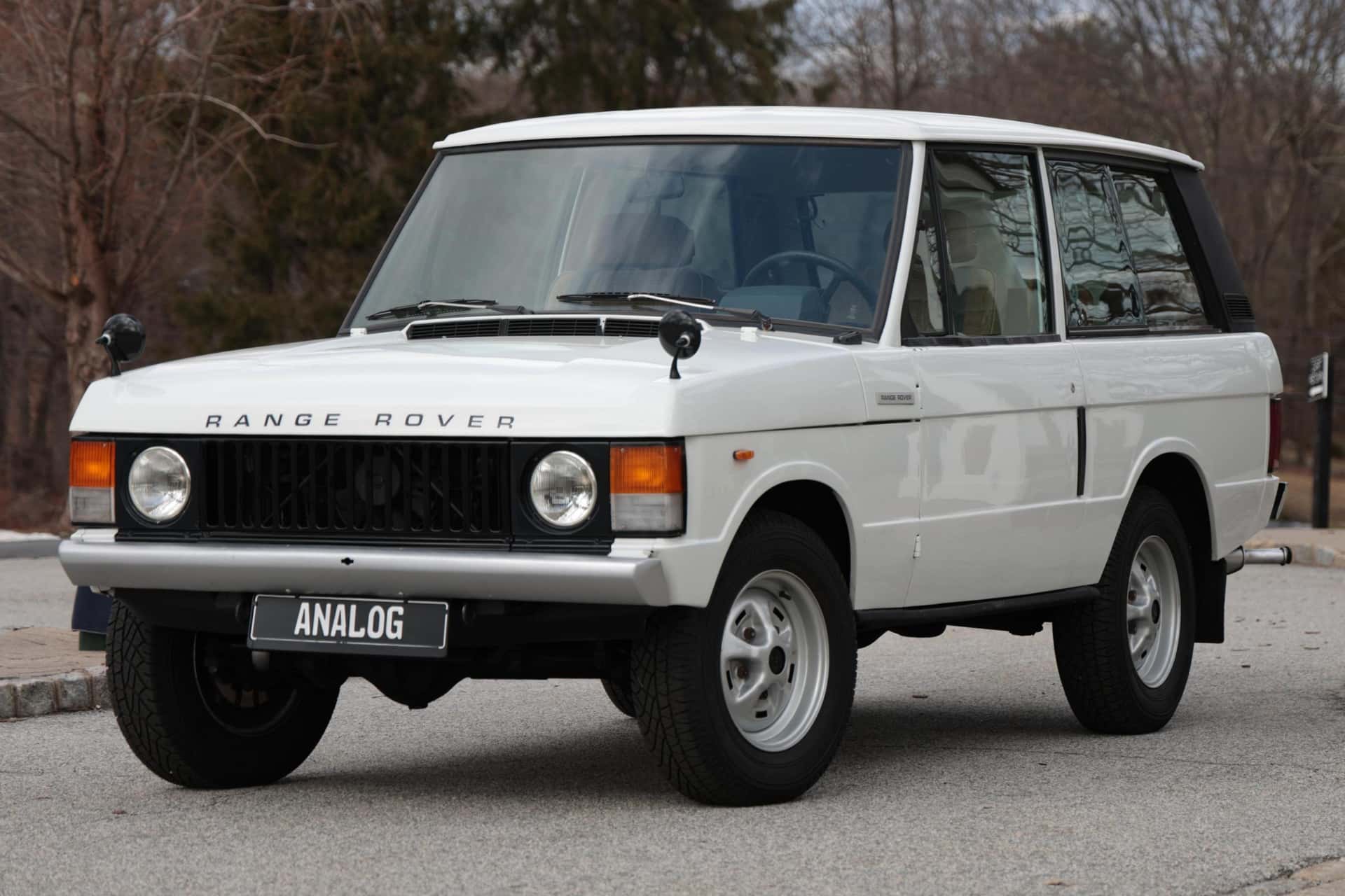 1980 Land Rover Range Rover sold for $20,500