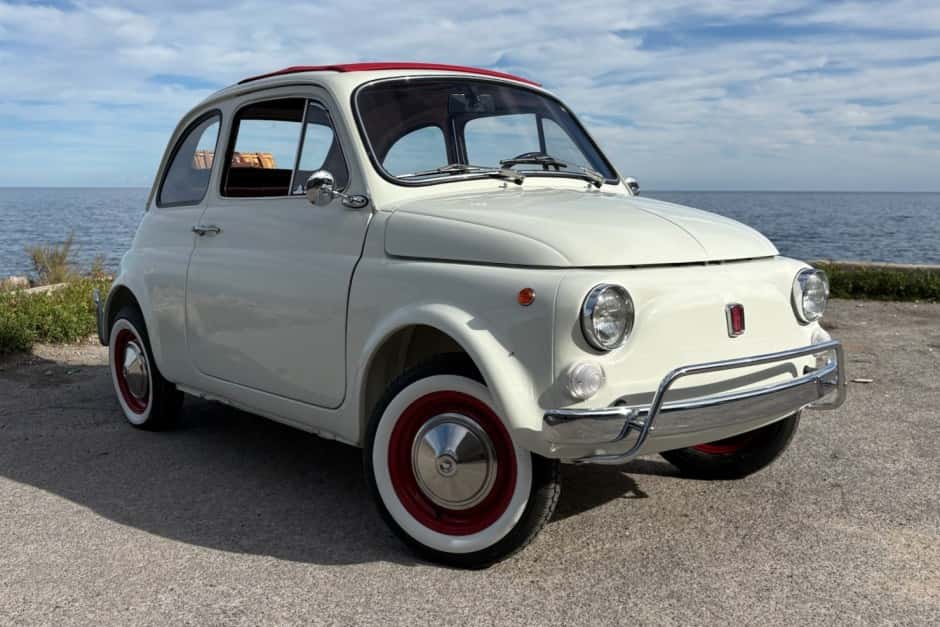 1972 Fiat Nuova 500 (1957-1975) sold for $19,501