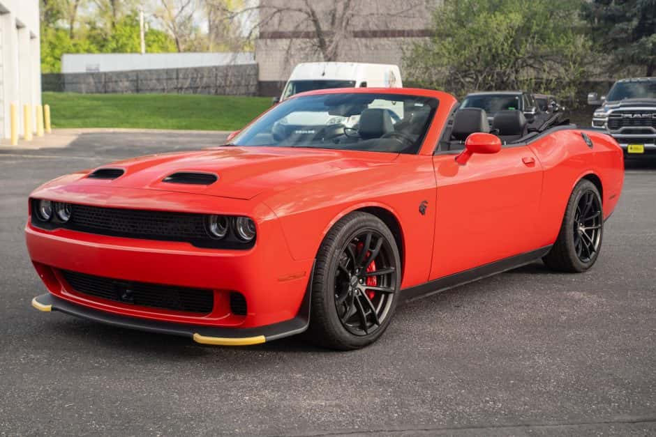 2023 Dodge Challenger SRT Hellcat sold for $77,000
