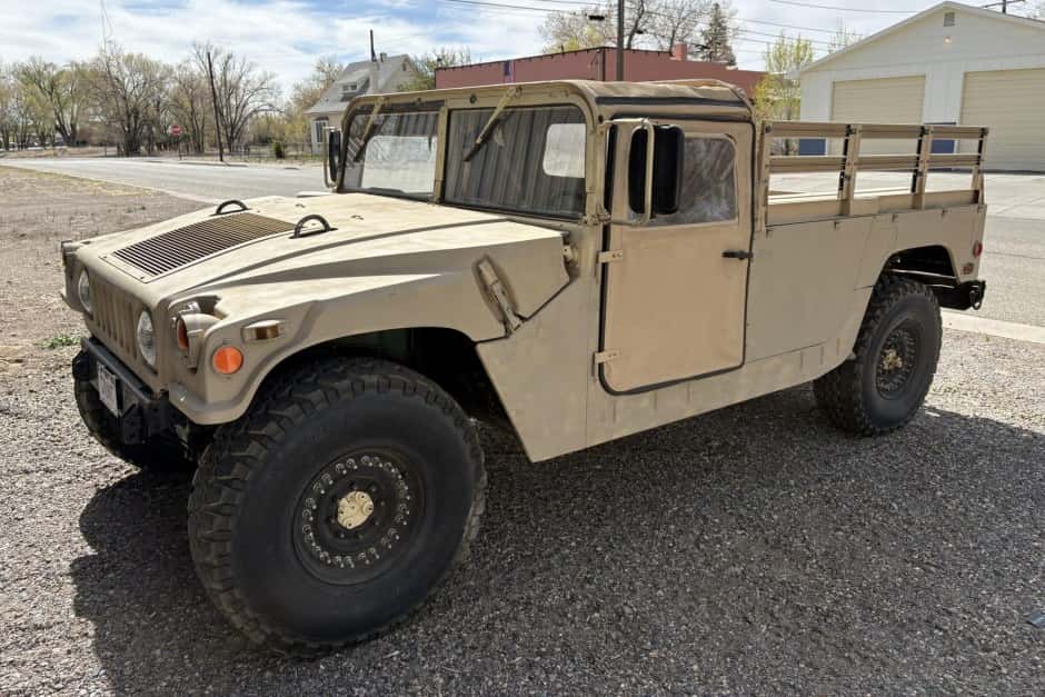 0 Hummer HMMWV/Humvee sold for $10,250
