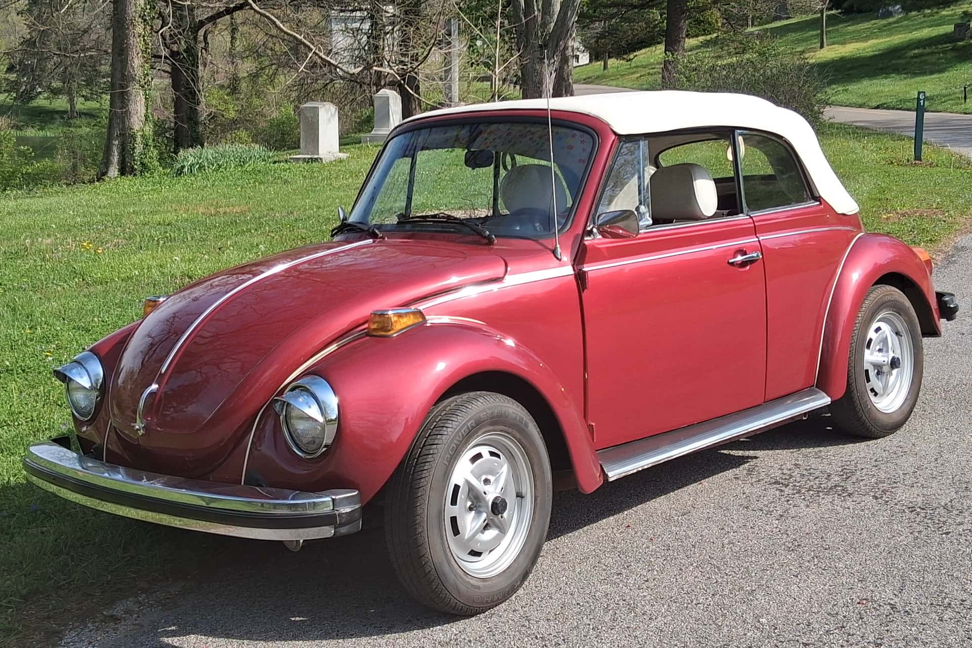 1979 Volkswagen Super Beetle sold for $6,500