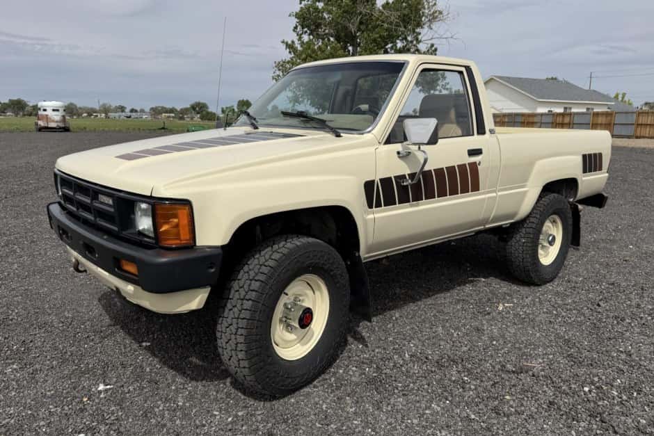 1984 Toyota Pickup (N50/N60/N70 1984-1988) sold for $27,000