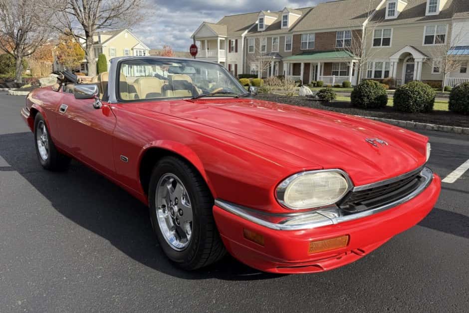 1996 Jaguar XJS sold for $8,000