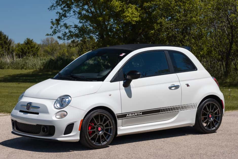 2013 Fiat 500 (2012-2019) sold for $7,100